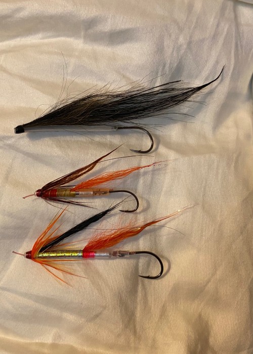 These 3 salmon flies landed 4 fish in 1 day in July on the River Tay. The Sunray Shadow, The Jock's Shrimp and the Tay Raider. The first salmon took the black Sunray Shadow during bright light at 1pm and the other 3 fish took the Jock's Shrimp & Tay Raider during he evening and into dusk. The Tay Raider is the fly with the green pearly body.